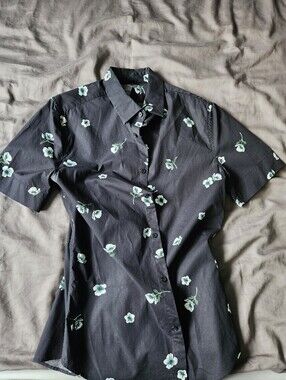 H&M Black Short-Sleeve Button-Down with Mint Floral Print